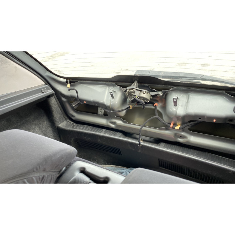 Vitre arriere gauche FIAT PUNTO EVO 3 Photo n°17