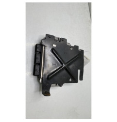 Calculateur moteur RENAULT GRAND SCENIC 2