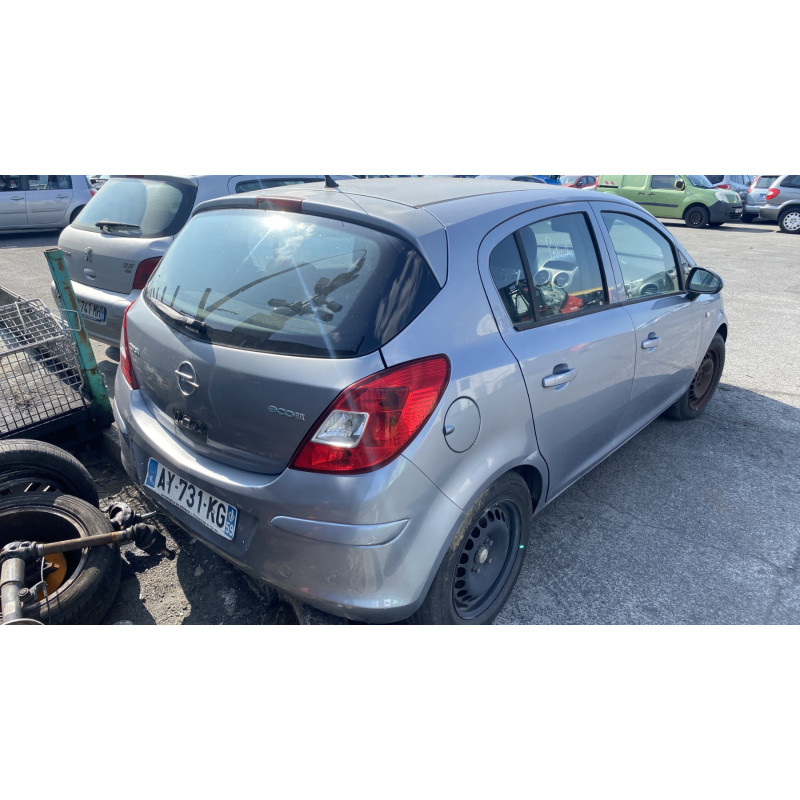 Leve vitre electrique avant gauche OPEL CORSA D Photo n°9
