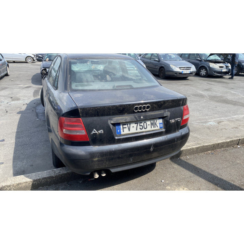 Serrure avant gauche AUDI A4 1 Photo n°10