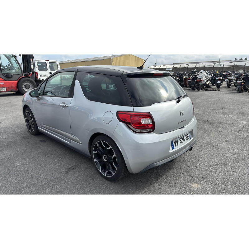 Amortisseur avant droit CITROEN DS3 Photo n°8