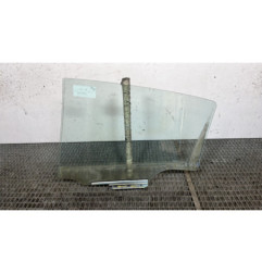 Vitre arriere droit TOYOTA YARIS 3