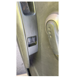 Feu arriere stop central NISSAN MICRA 3