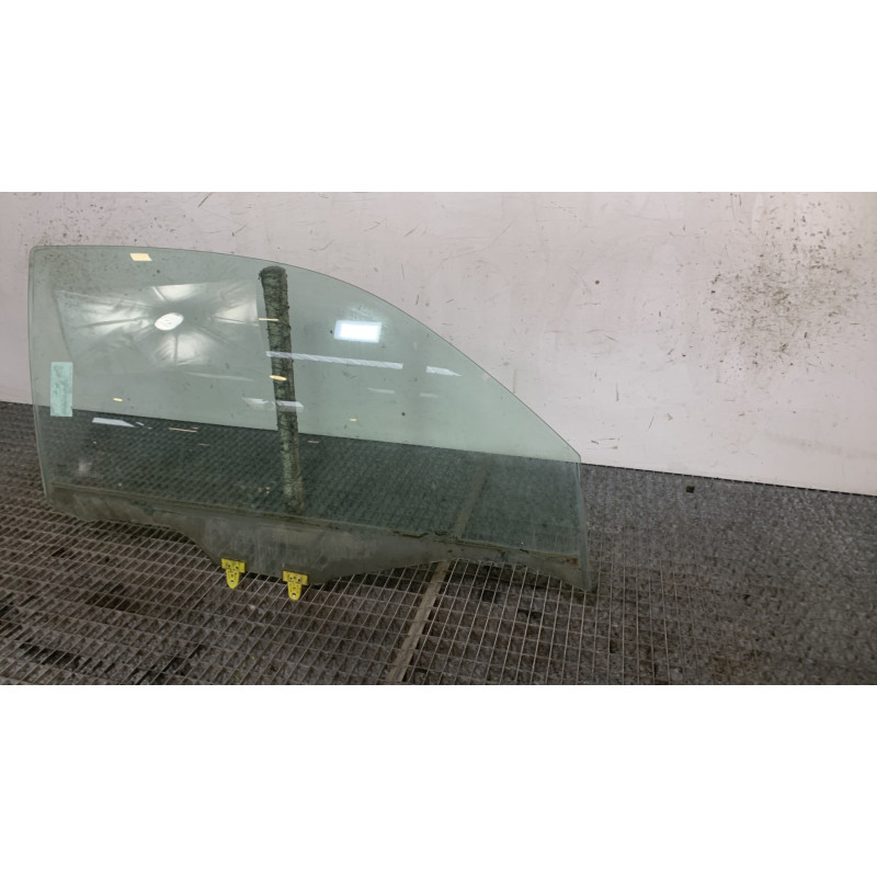 Vitre avant droit NISSAN MICRA 3 Photo n°3