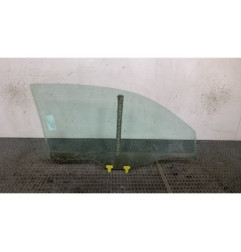 Vitre avant gauche NISSAN MICRA 3