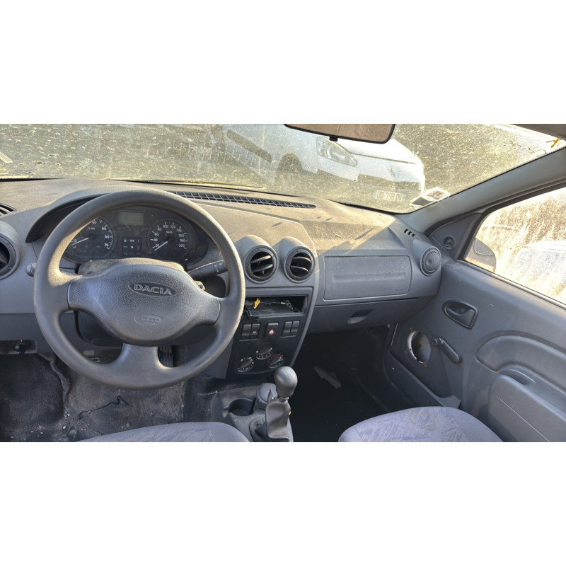 Vitre avant gauche DACIA LOGAN 1 Photo n°19