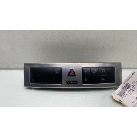 Bouton de warning MERCEDES CLASSE C 203 Photo n°1