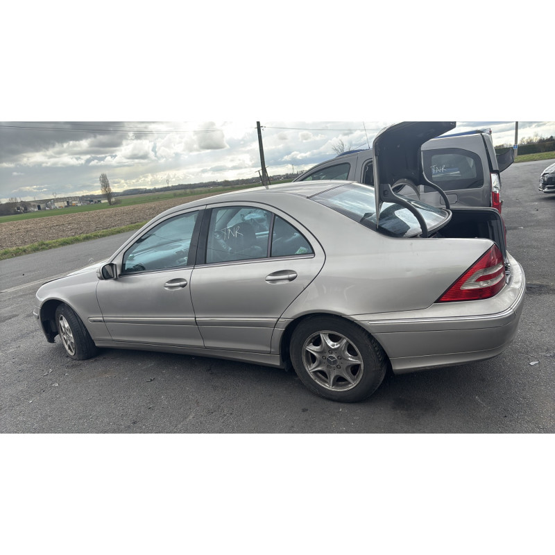 Bouton de warning MERCEDES CLASSE C 203 Photo n°10