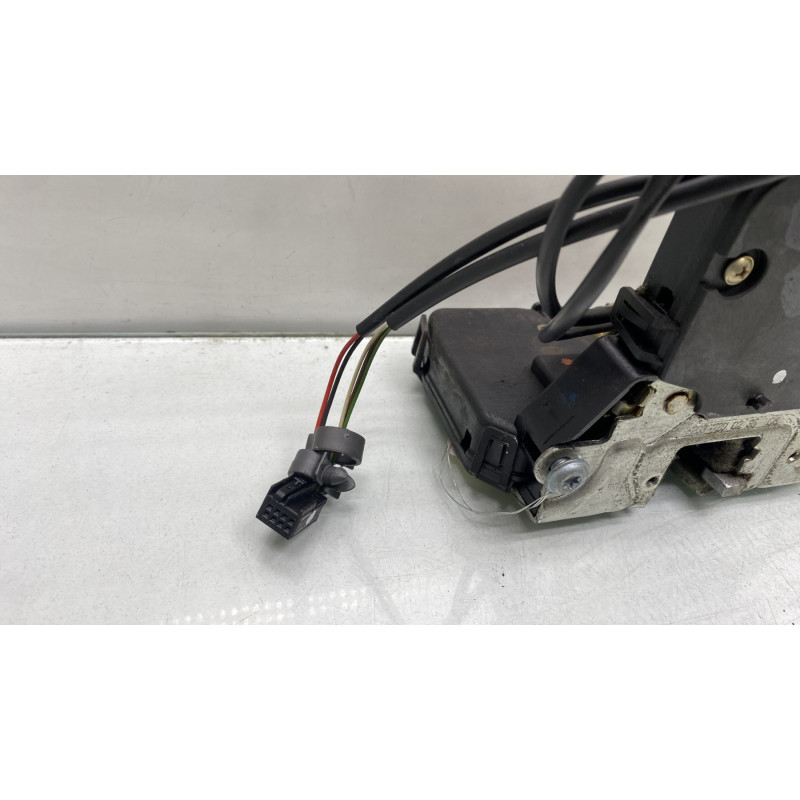 Serrure avant droit MERCEDES CLASSE C 203 Photo n°4