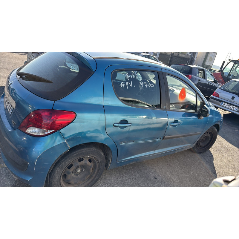 Feu arriere stop central PEUGEOT 207 Photo n°10