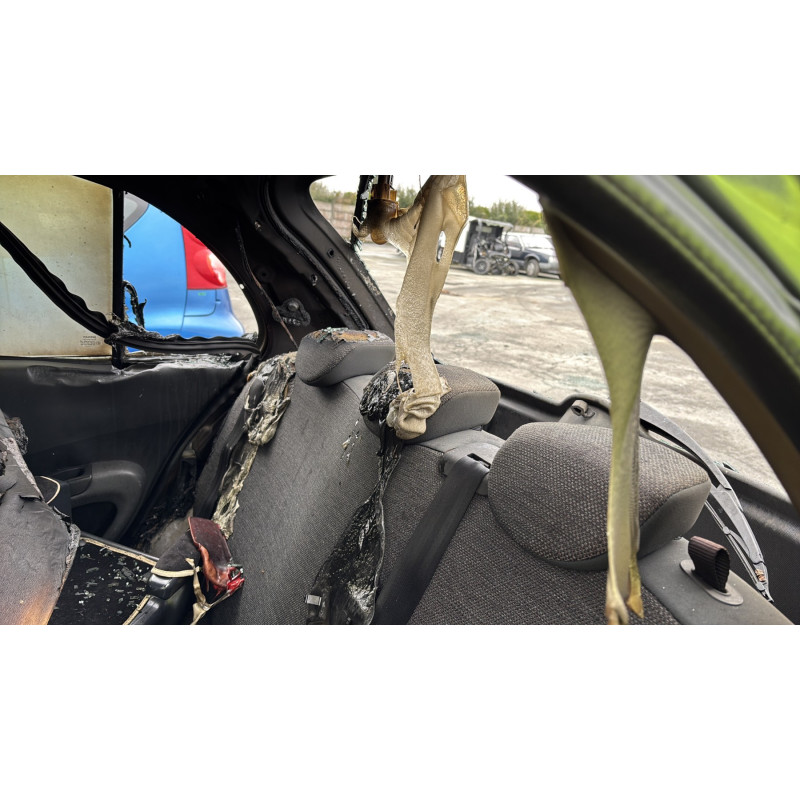 Porte avant droit NISSAN MICRA 3 Photo n°18