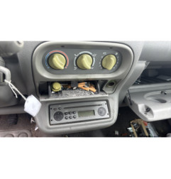 Leve vitre electrique avant gauche RENAULT TWINGO 1