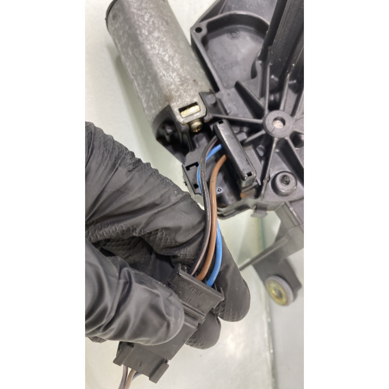 Moteur essuie glace arriere OPEL ASTRA G Photo n°3