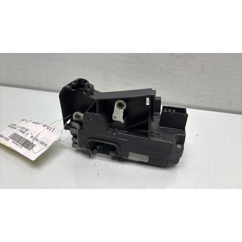 Serrure avant droit NISSAN PRIMASTAR 1 Photo n°4