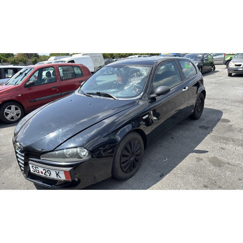 Capot ALFA ROMEO 147 Photo n°12