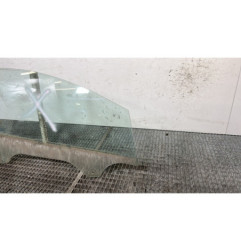 Vitre avant droit FORD FIESTA 6