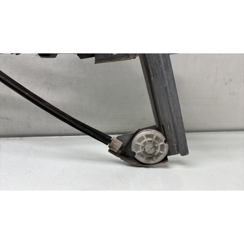 Leve vitre electrique avant droit CITROEN C3 PLURIEL Photo n°2