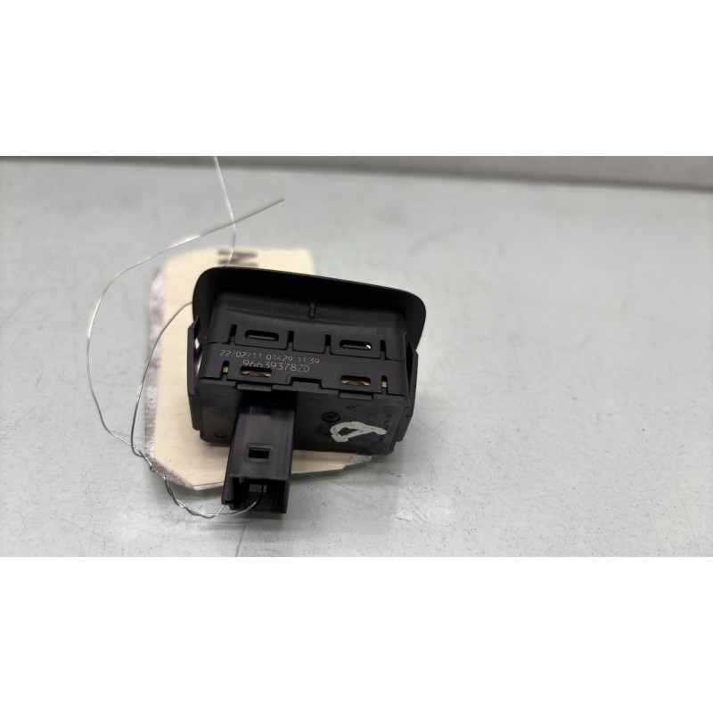 Interrupteur de leve vitre arriere droit CITROEN C4 PICASSO 1 Photo n°3