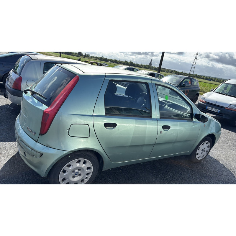 Optique avant principal droit (feux)(phare) FIAT PUNTO 2 Photo n°9