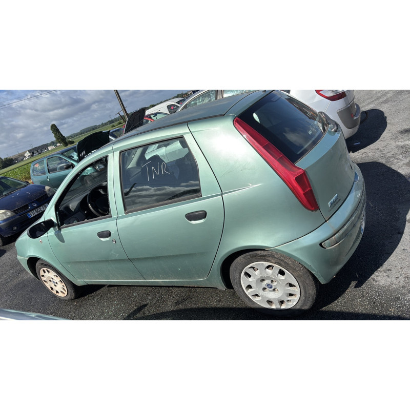 Optique avant principal gauche (feux)(phare) FIAT PUNTO 2 Photo n°10