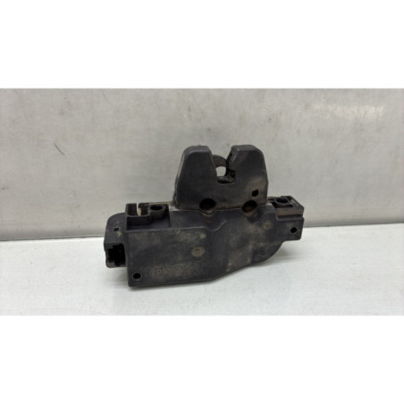 Serrure de coffre PEUGEOT 407