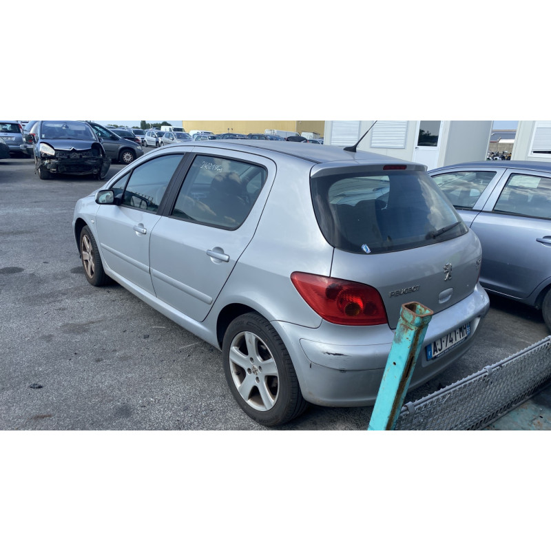 Vase d'expansion PEUGEOT 307 Photo n°8