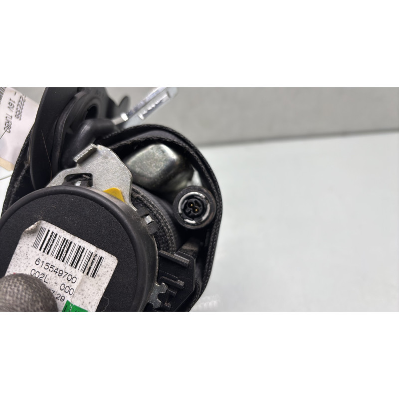 Pretensionneur de ceinture avant gauche VOLKSWAGEN GOLF 6 Photo n°2