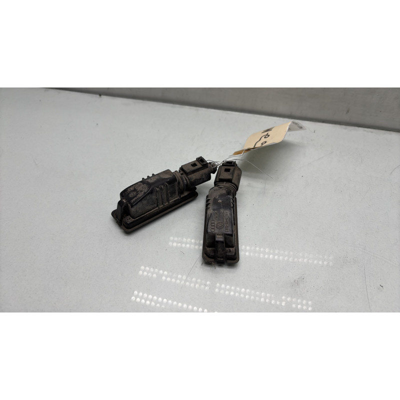 Eclairage de plaque VOLKSWAGEN GOLF 6 Photo n°3