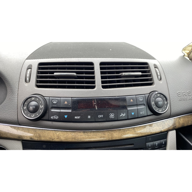 Interrupteur de leve vitre avant droit MERCEDES CLASSE E 211 Photo n°20