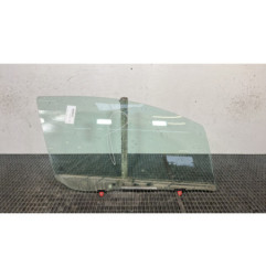 Vitre avant droit TOYOTA YARIS 3 Photo n°1