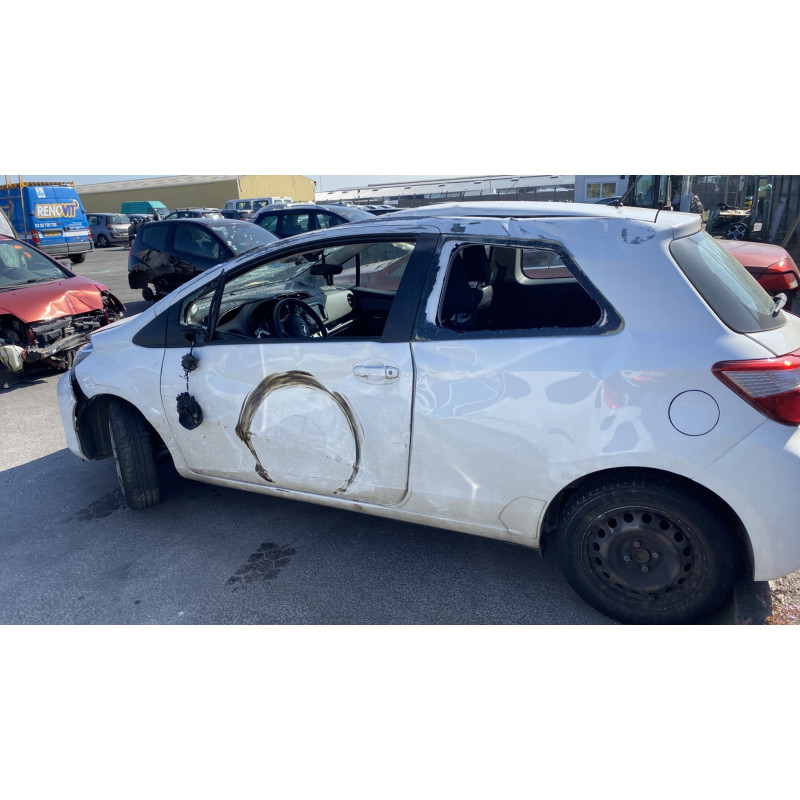 Compteur TOYOTA YARIS 3 Photo n°12