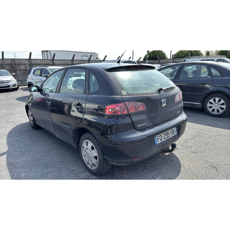 Vitre avant gauche SEAT IBIZA 3 Photo n°8