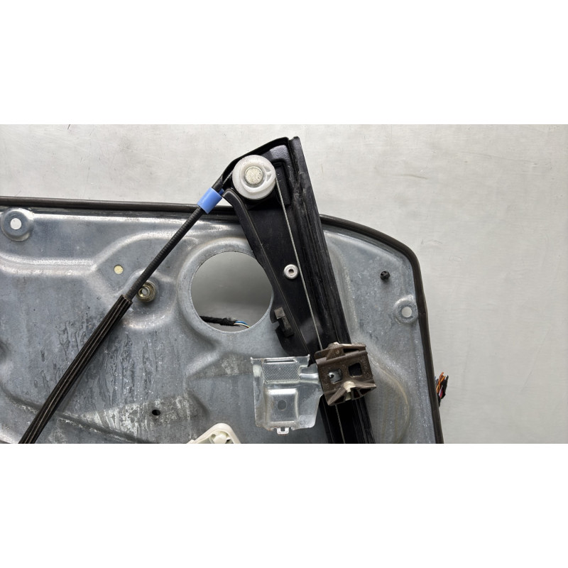 Leve vitre electrique avant droit SEAT IBIZA 3 Photo n°2