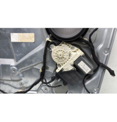 Leve vitre electrique avant droit SEAT IBIZA 3
