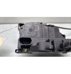 Serrure avant droit RENAULT MEGANE 3