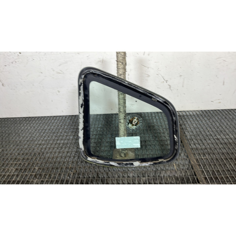 Custode arriere droit DACIA DUSTER 1 Photo n°4