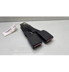 Attache ceinture arriere droit DACIA DUSTER 1