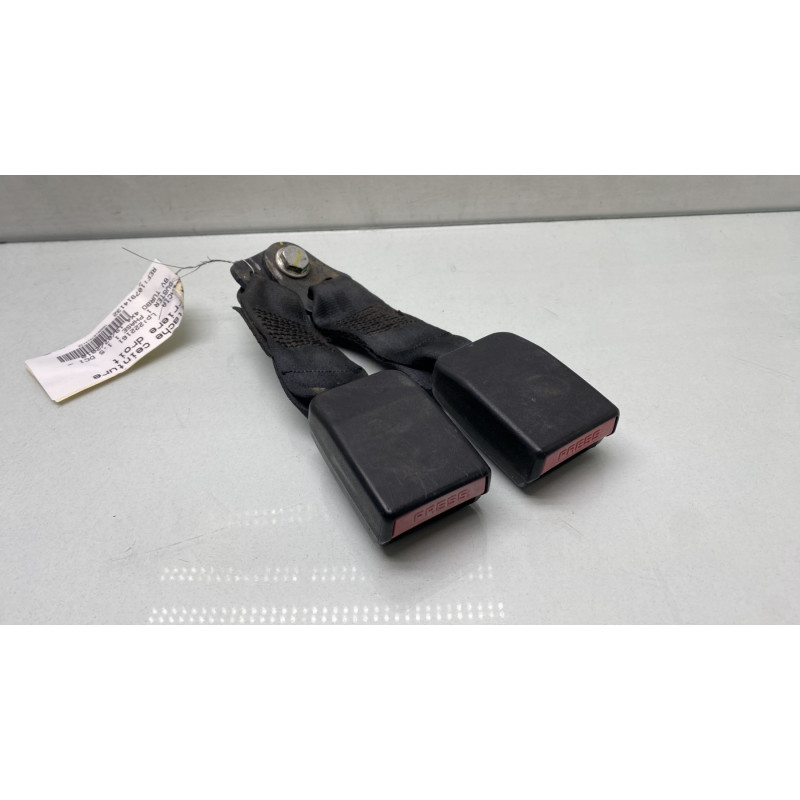 Attache ceinture arriere droit DACIA DUSTER 1 Photo n°2