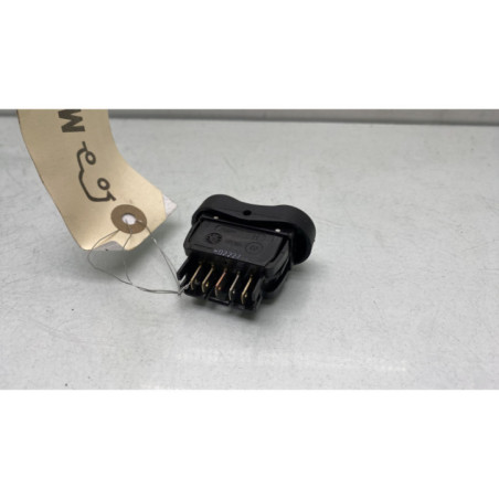 Interrupteur de leve vitre avant gauche DACIA DUSTER 1