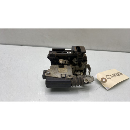 Serrure avant droit DACIA DUSTER 1