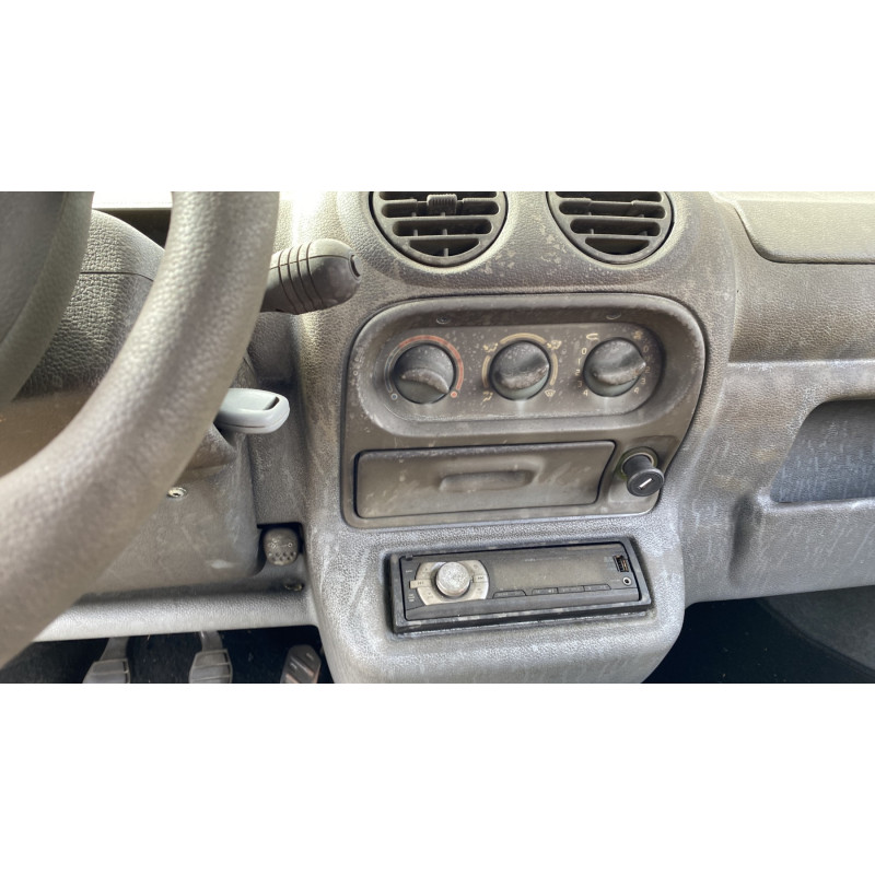 Poignee porte avant droit RENAULT TWINGO 1 Photo n°18