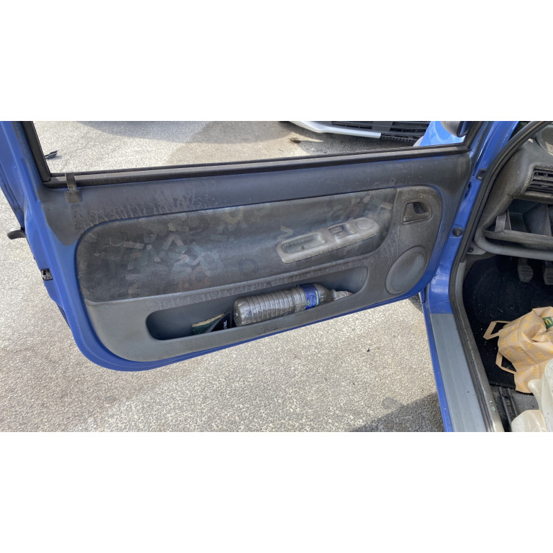 Calculateur moteur RENAULT TWINGO 1 Photo n°13