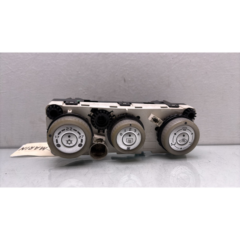 Commande chauffage MITSUBISHI COLT 6 Photo n°1