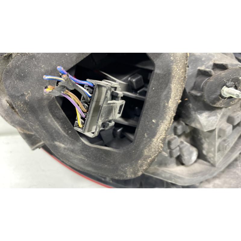 Feu arriere principal gauche (feux) OPEL CORSA D Photo n°5
