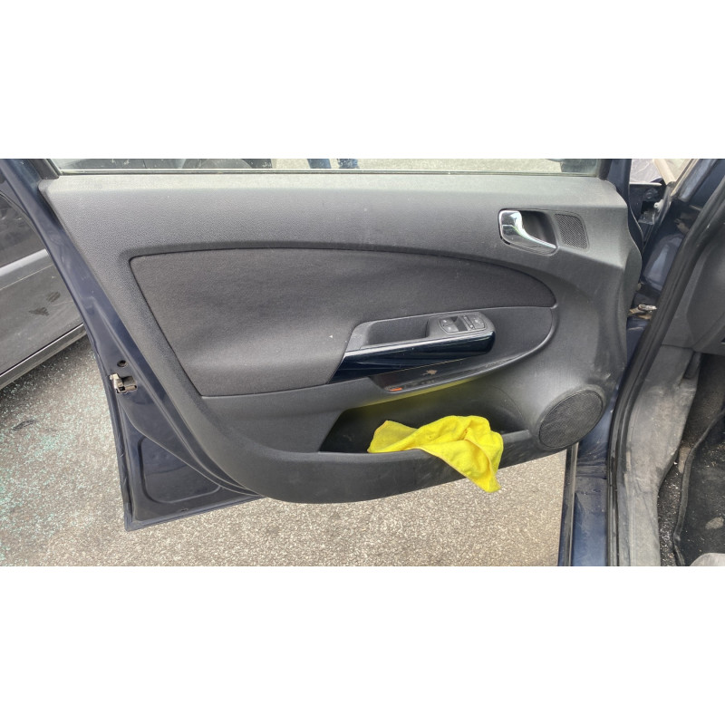 Feu arriere principal gauche (feux) OPEL CORSA D Photo n°14
