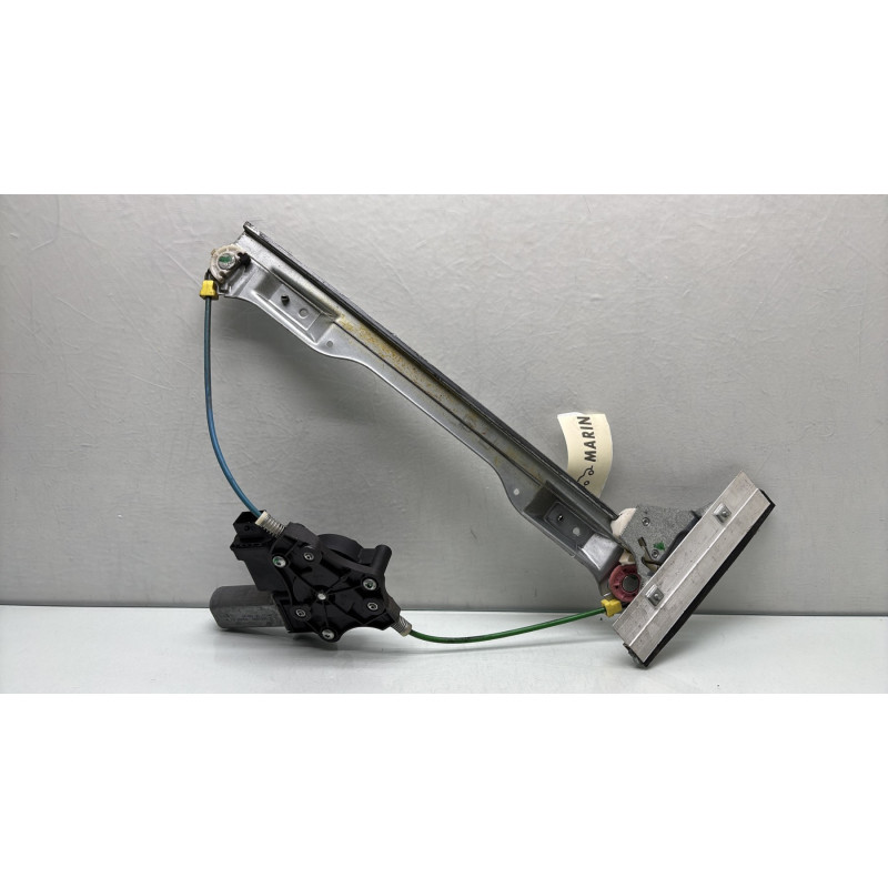 Leve vitre electrique avant droit OPEL CORSA D Photo n°1