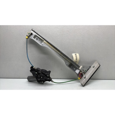 Leve vitre electrique avant droit OPEL CORSA D Photo n°1