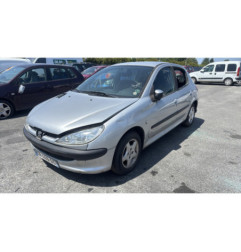 Pare choc avant PEUGEOT 206