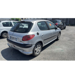 Pare choc avant PEUGEOT 206