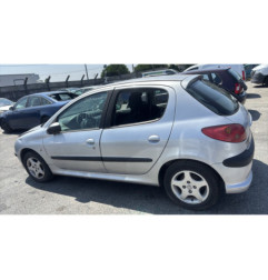 Pare choc avant PEUGEOT 206